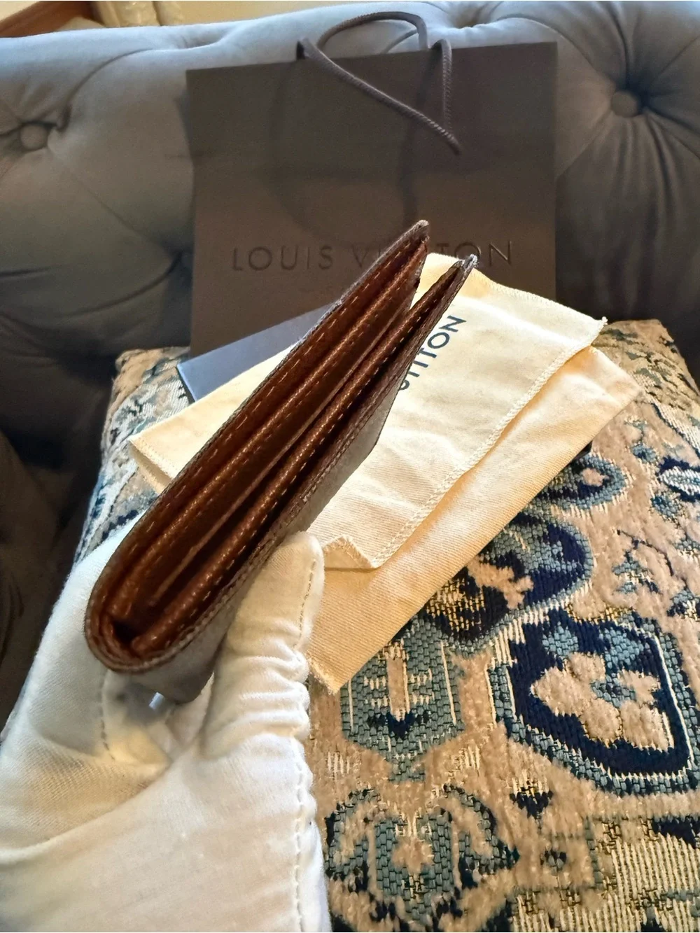 🔥Louis Vuitton Monogram Mens Billfold Wallet 10 Credit Card Slots🔥 - Picture 16 of 17